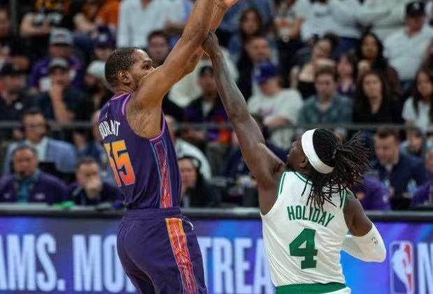 【夜读】不是，谁不喜欢和德布劳内踢球？