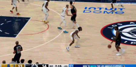 Kaiyun Sports-开云体育-疼到锤地！小卡新大腿伤了！3节29+8，快船直冲第8！