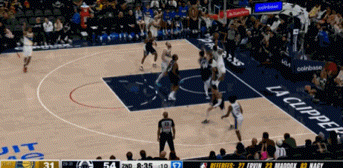 Kaiyun Sports-开云体育-疼到锤地！小卡新大腿伤了！3节29+8，快船直冲第8！