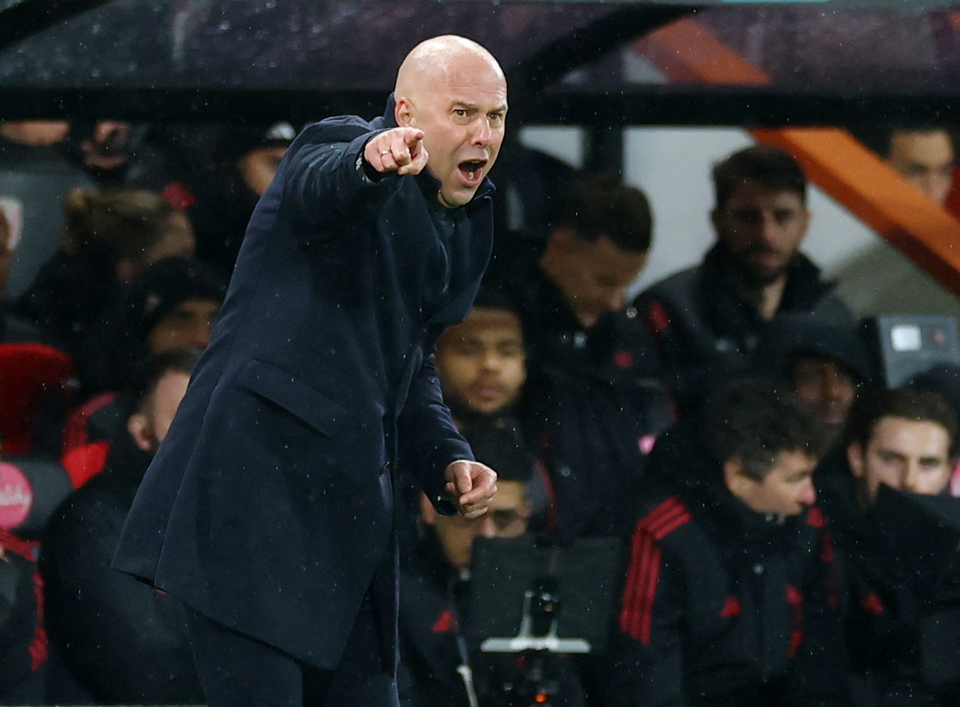 开云-爱游戏-菲尔·汤普森：斯洛特不该承受压力 下赛季利物浦能英超夺冠