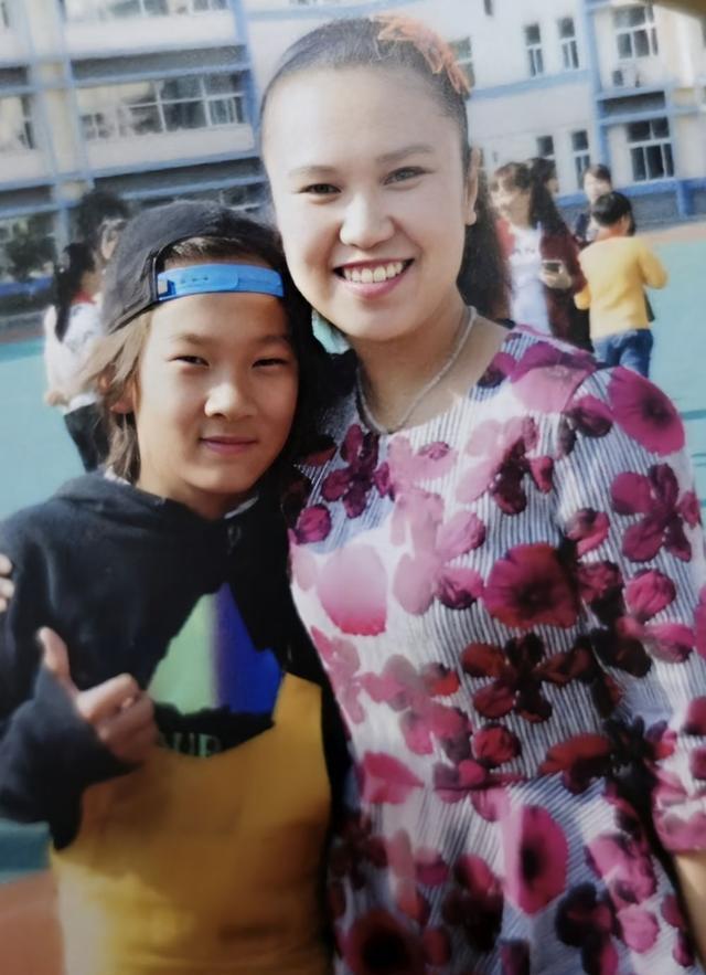 开云登录入口-小学班主任谈苏翊鸣：他身上最动人的光芒，远不止于赛场