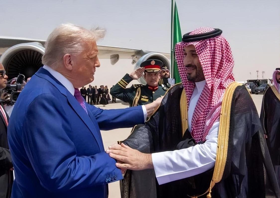 开云体育平台-准备同归于尽？伊朗不计代价全面反击，海湾国家沦为伊美挡箭牌？