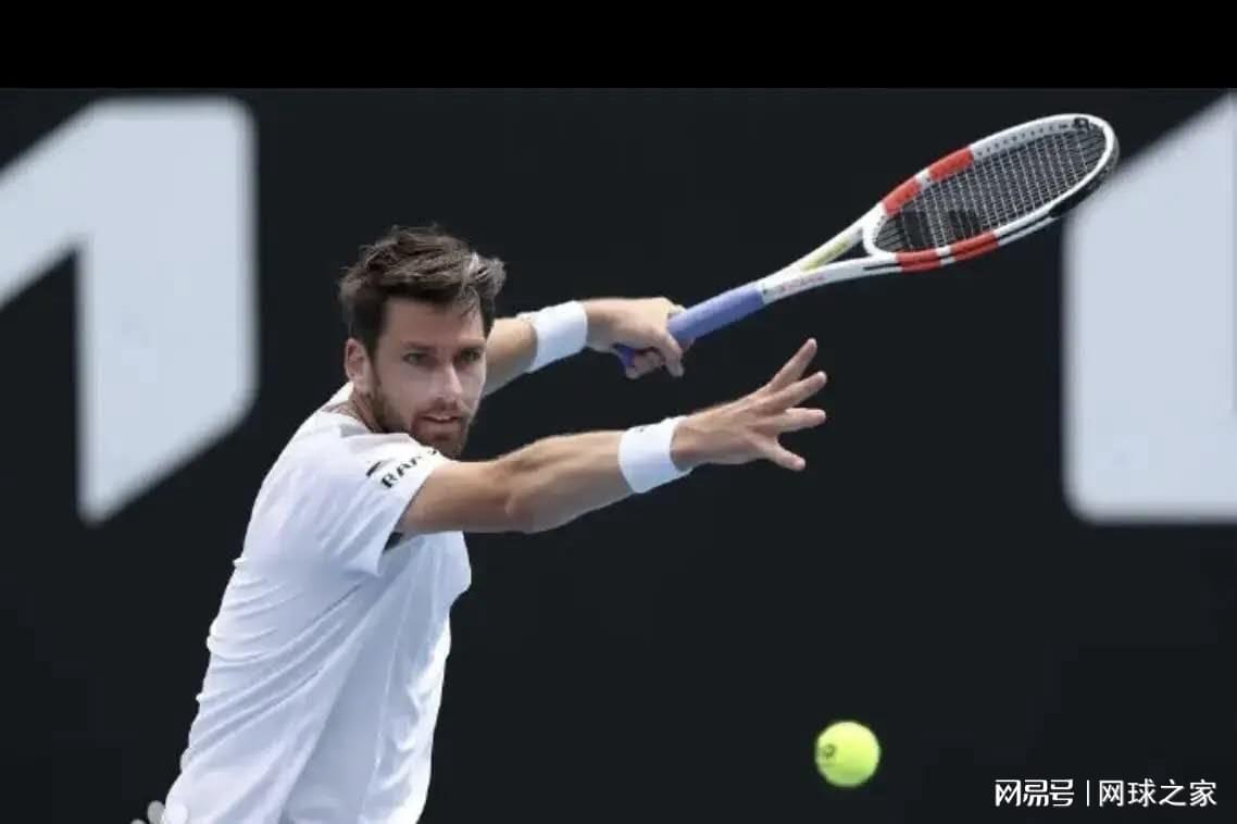 两位迷弟连续相逢大师赛,向西班牙战神纳达尔致敬